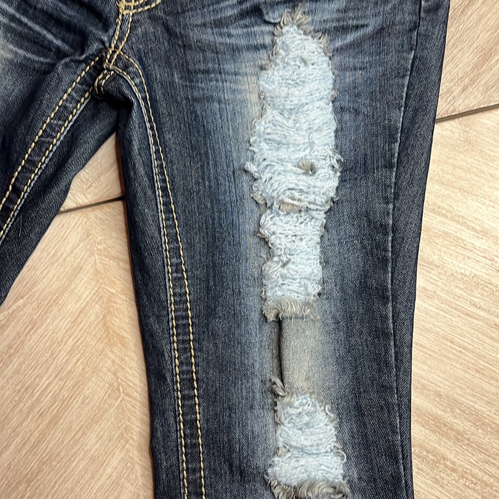 Twenty One Black by Rue 21
Women's Jeans.
Size 7/8 Regular - Picture 8 of 10
